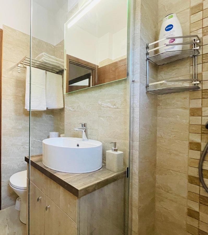 דירות יאשי Apartament Central מראה חיצוני תמונה